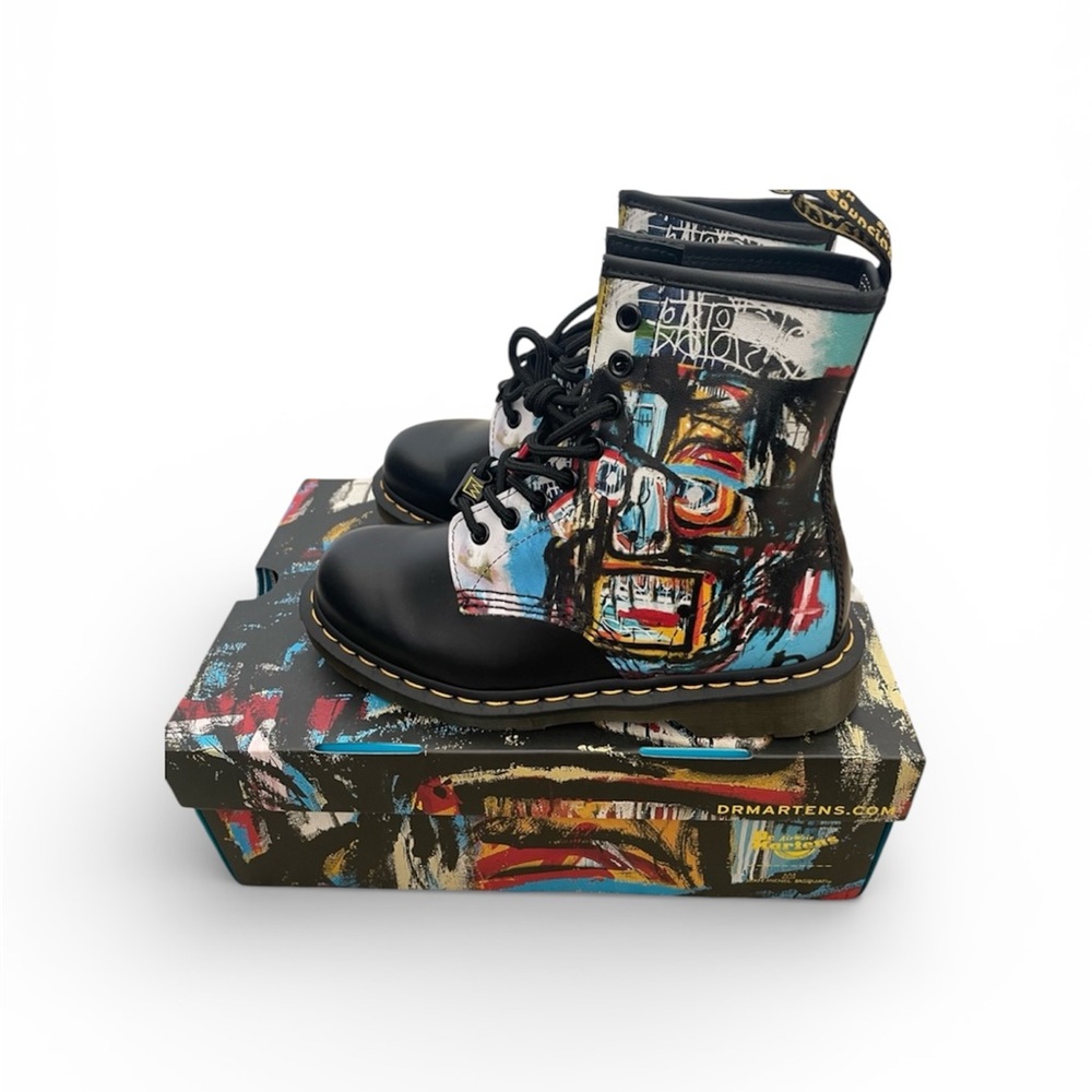 Dr. Martens x Jean-Michel Basquiat 1460 Ltd Edition Art Print Women 7 / Men 6 - Picture 1 of 8